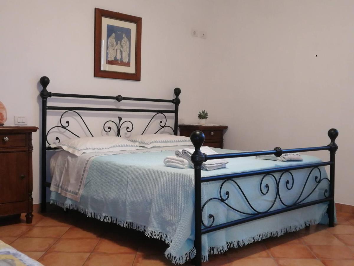 Casa In Via Sala, 39 Villa Бетона Екстериор снимка